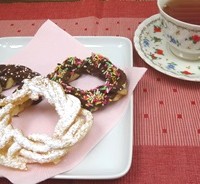 名城食品株式会社 Blog Archive うどんsweets うどーなつ